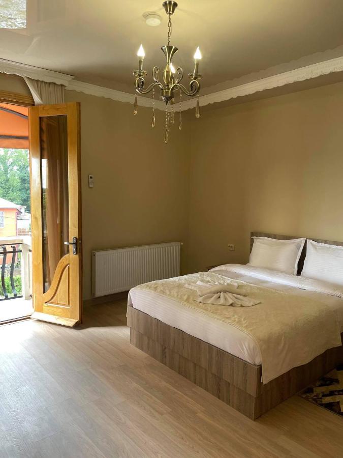 Hotel Shogi Зугдиди Экстерьер фото
